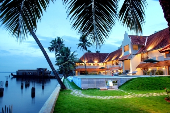 Lemon-Tree-Vembanad-Lake-Resort-Kerala